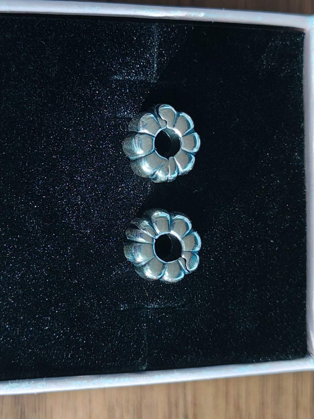 Authentic Pandora Double Bubble Clips – Set of 2 – 790854 Sterling Silver - Picture 8 of 9